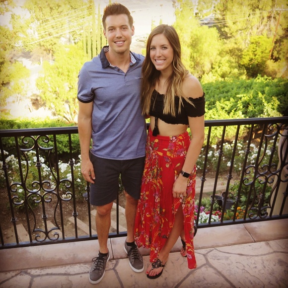 Meet your Posher, Katie - Picture 2 of 5